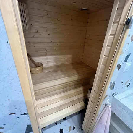 Lovnatura - Z Jacuzzi & Sauna Διαμέρισμα