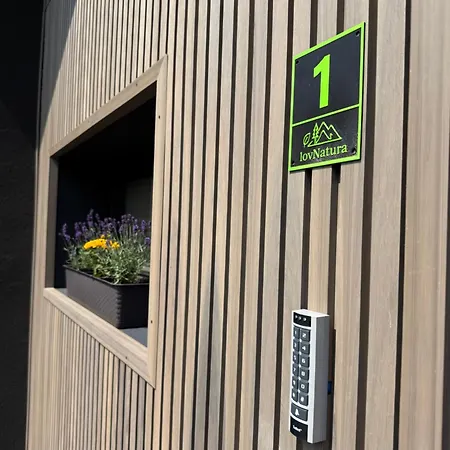 Διαμέρισμα Lovnatura - Z Jacuzzi & Sauna *