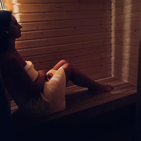 Lovnatura - Z Jacuzzi & Sauna Staniszow