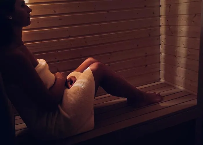 Lovnatura - Z Jacuzzi & Sauna Staniszow